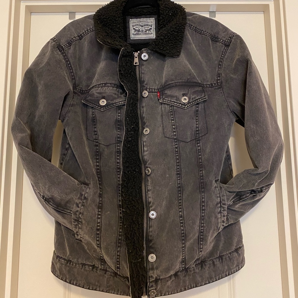 Levis Women's Acid Washed Sherpa Jacket - Size M